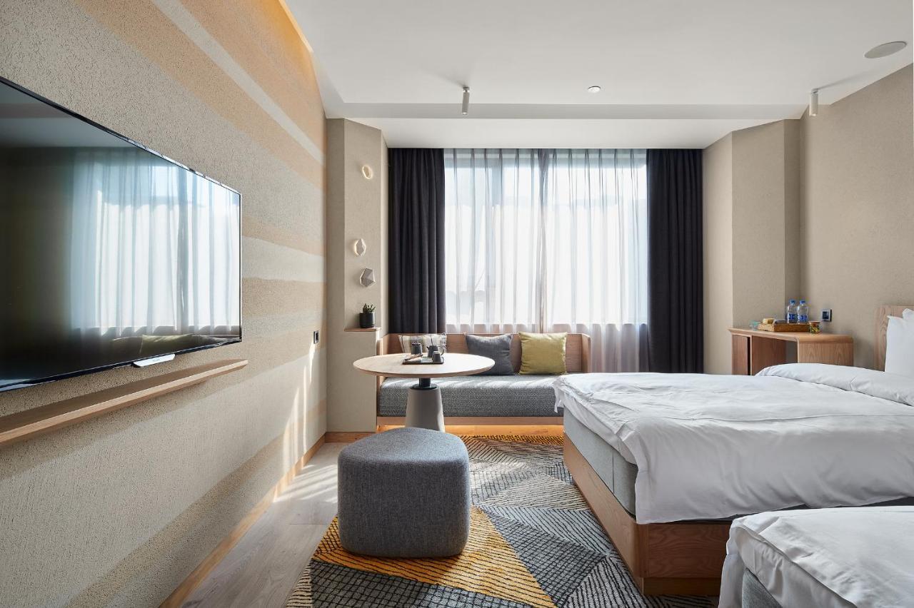Ebo Hotel Hangzhou Wulin - 5 Mins Drive To The West Lake Eksteriør billede